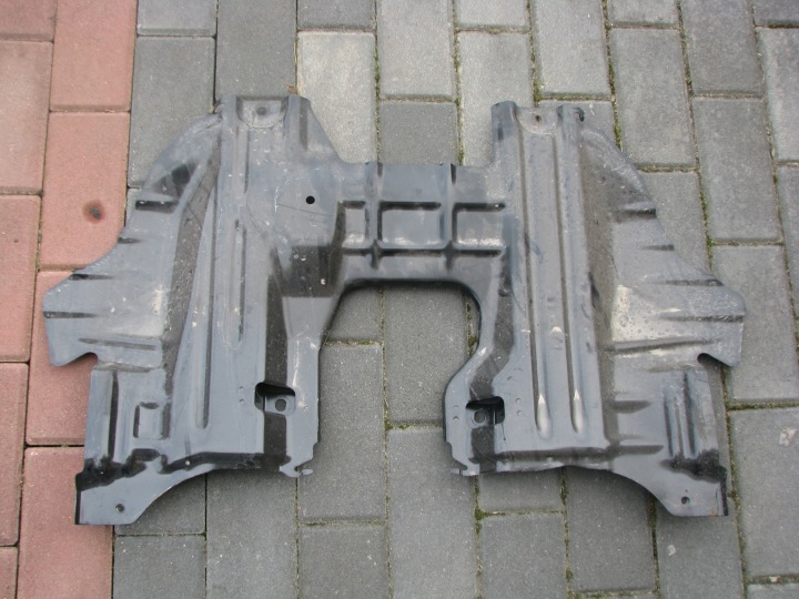 motor cover lower TOYOTA HILUX 15- new MODEL