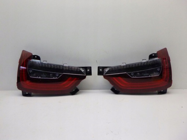 BMW I3 and 3 light rear left right