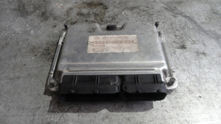 computer VW Polo 1,4TDI 045906019BB 0281011074