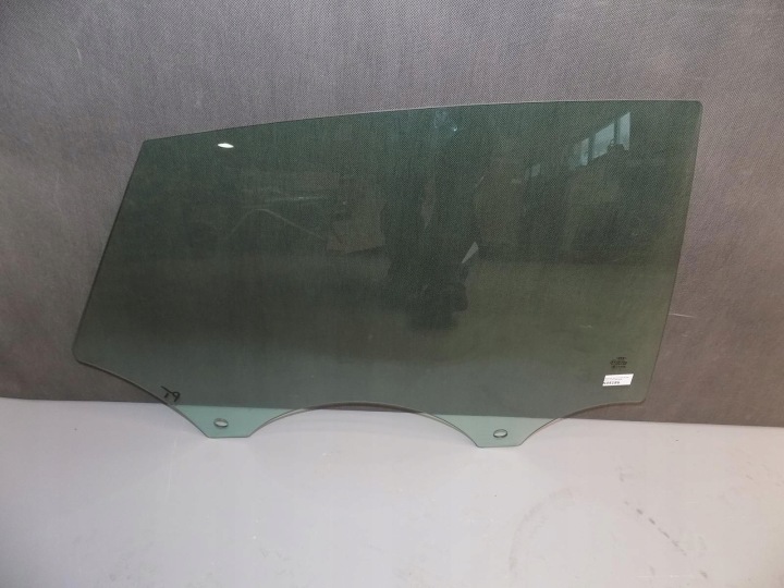 AUDI A7 4G OKNO dvere pravý zadok 16R 4G8845206A