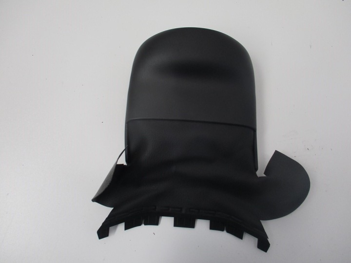 cover below steering wheel, AUDI A1 82A 17R