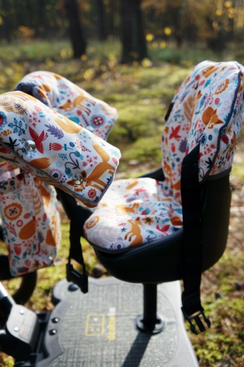 Dostawka Cozy 4S Rider - dostawka для візка з сидінням і кермом 2 в 1 — фото 3