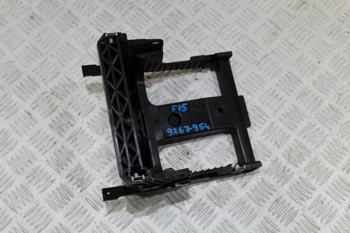 úchyt TUNELU SRODKOWEGO BMW X5 F15 2015 9267954