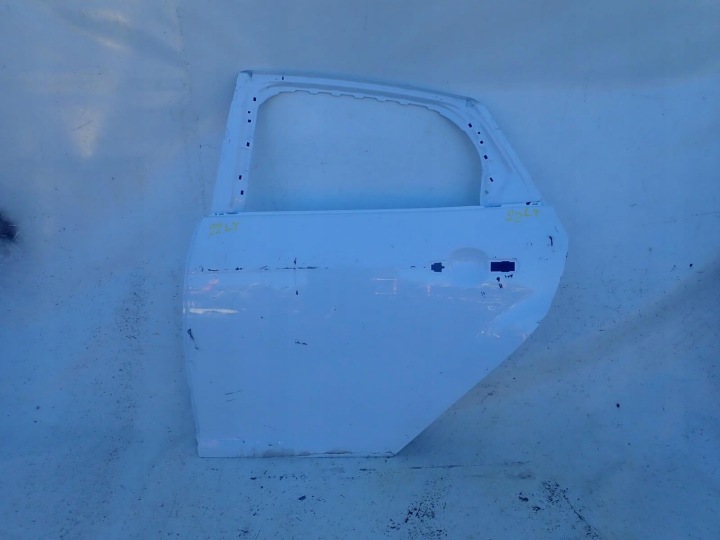 FORD FOCUS III HB 10-> Tür links heck hinten