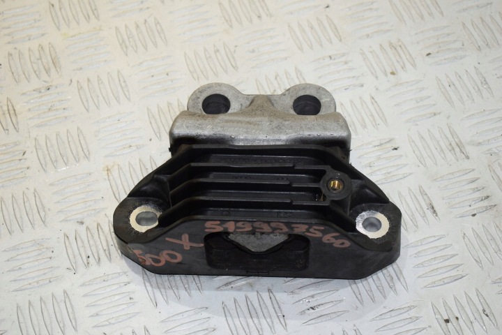 holder engine mount FIAT 500X 519997560