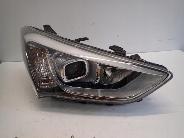 lámpa eleje jobb HYUNDAI SANTA FE 12-15 BI-XENON