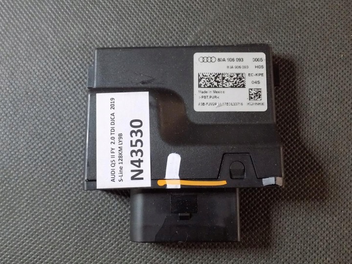 AUDI Q5 II 80A Centralina POMPY carburante 80A906093
