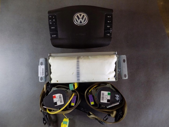 VW TOUAREG 7L airbags tension belts 7L6880201EG