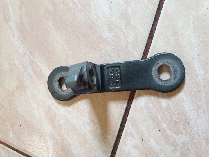 Cerniera PORTA Portiera sinistra Anteriore MERCEDES S W222 OE