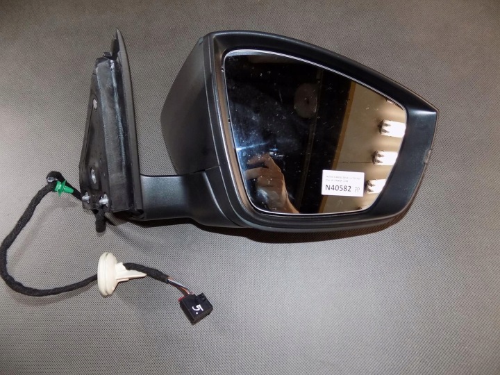 SKODA KAROQ SPECCHIETTO RETROVISORE Destro 5 PIN