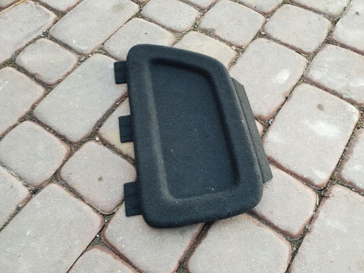 Obal Kryt kufra záslepka Opel Astra K V