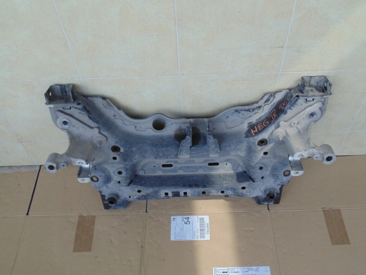 FAHRSCHEMEL ACHSTRÄGER VORDERACHSTRÄGER RENAULT MEGANE IV DCI 16R.