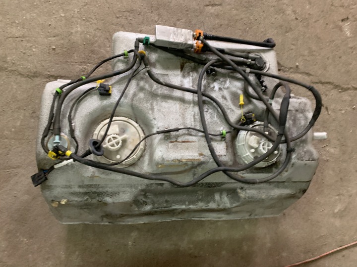 top zustand tank kraftstofftank FERRARI 599 GTB 1