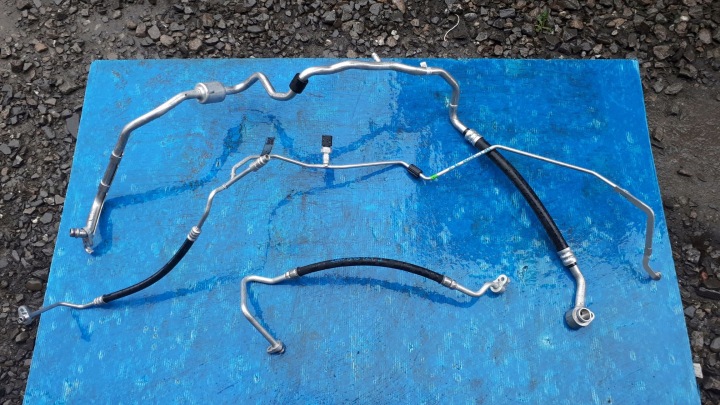SCHLÄUCHE KLIMAANLAGE VW AUDI SKODA 2Q1816741D