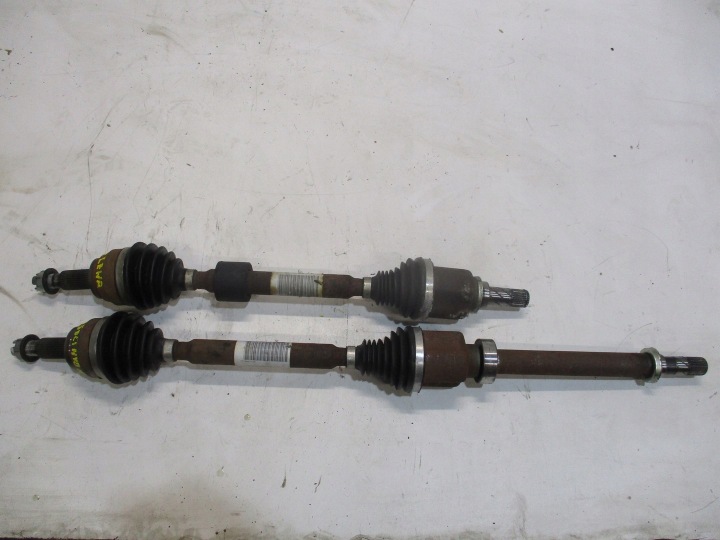 Antriebswelle links RENAULT SCENIC 4 1,6DCI 17R 391012329R