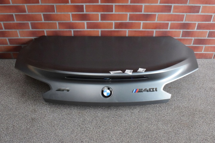 Malle hayon arrière coffre Arrière BMW Z4 G29 Couleur C37