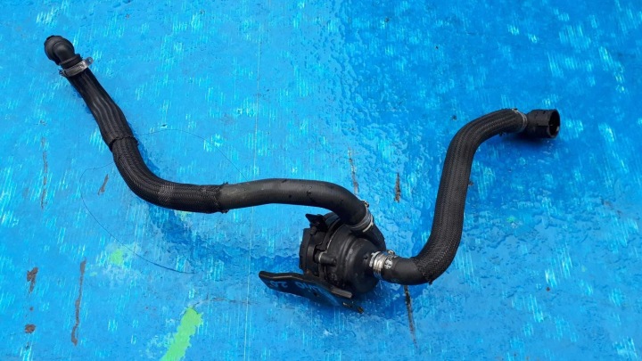 POMPA AUSILIARIA ACQUA MOTORE OBIEGOWA ALFA ROMEO STELVIO 2.0 280KM