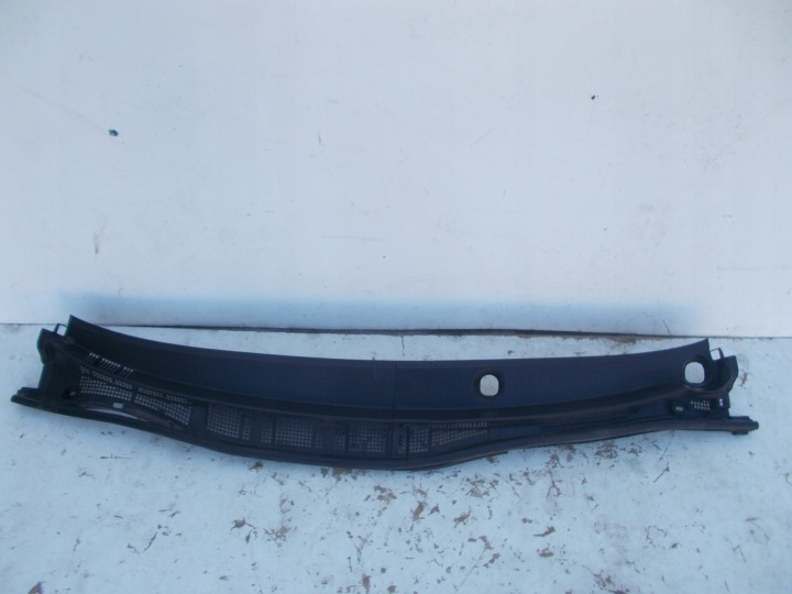 GRILLE ÉGOUTTAGE MAZDA 5 05-10