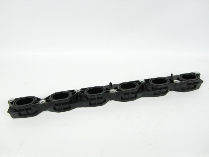 holder of intake BMW F01 F02 760 6.0 V12