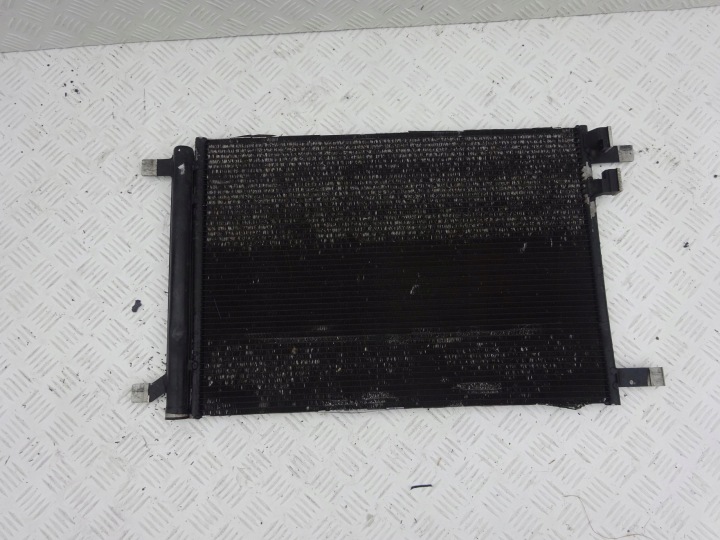 VW AUDI SKODA SEAT CLIMATIZZATORE ARIA CONDIZIONATA 5Q0816411N