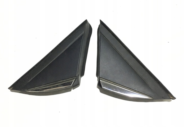 RENAULT MEGANE IV DROIT MOULAGE AILE COUVERTURE