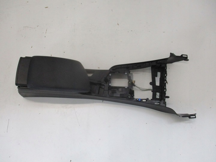 naslon za ruku tunel BMW 3 E90 LIFT