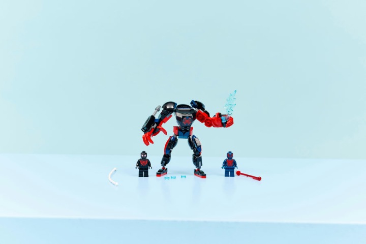 LEGO Marvel Miles Morales ножний Spider-Man 2099 76337 — фото 8