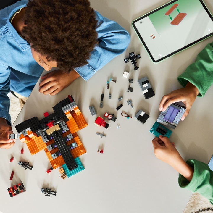 LEGO Minecraft Битва з В'янути 21590 — фото 4