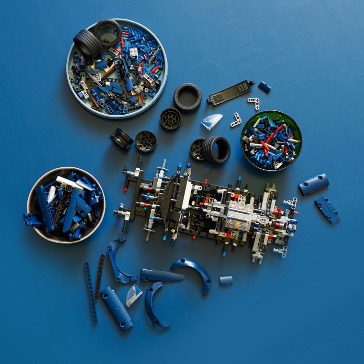 LEGO Technic 2022 Ford GT 42154 — фото 5