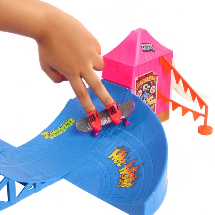 Уцінка Hot Wheels Skate Скейтпарк Веселе містечко HGT95 (новий з дефектом) — фото 5