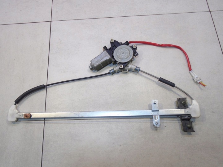window regulator right rear part SUZUKI GRAND VITARA and