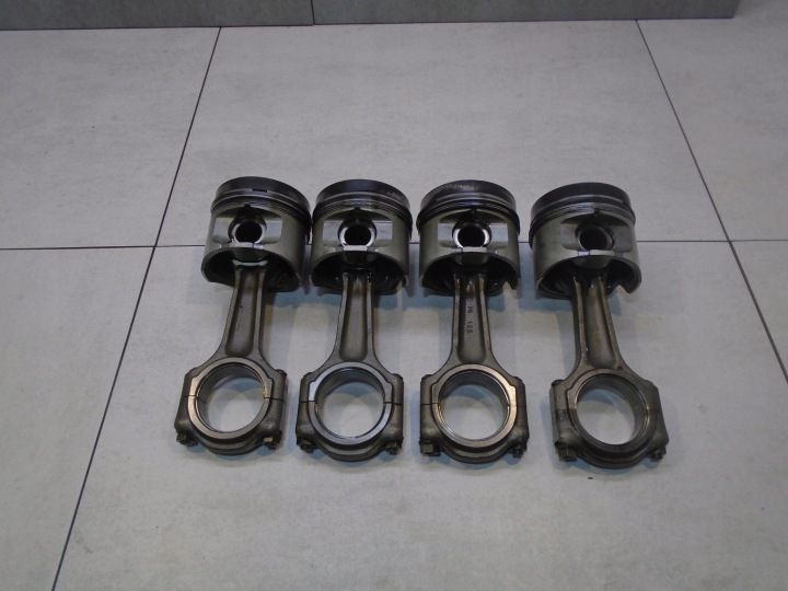 Kolbe mit pleuelstange pleuel FIAT DUCATO II 2.5D