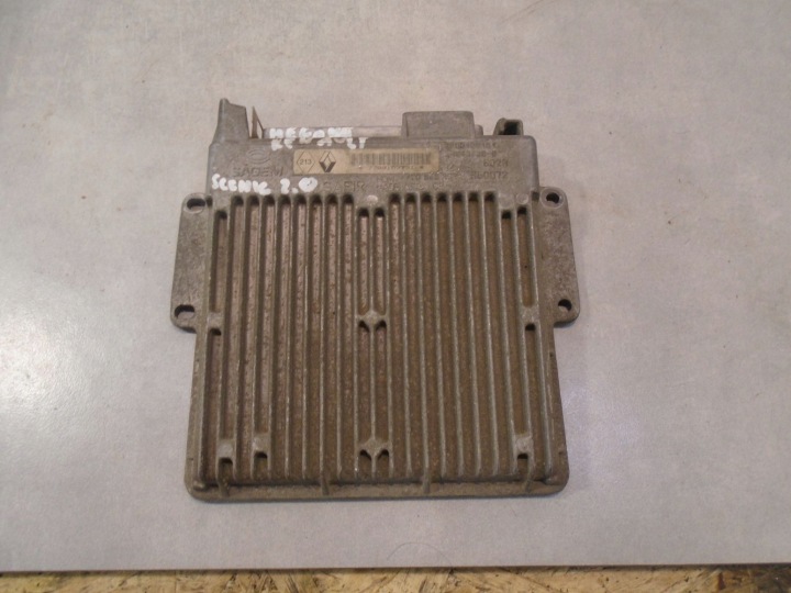 Unité de contrôle Moteur RENAULT SCENIC 2.0 7700109191