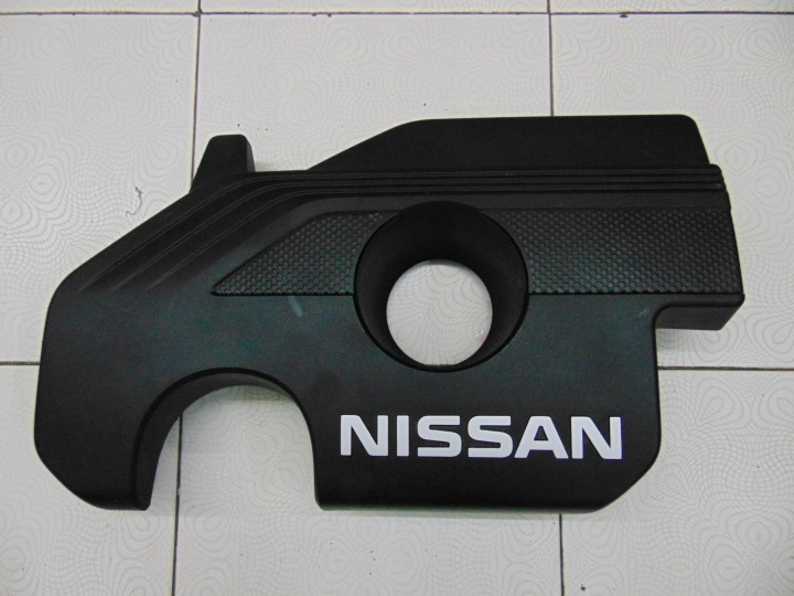 COPERTURA GREMBIALINA COPERCHIO SUPERIORE MOTORE NISSAN X-TRAIL T-32 1.7D