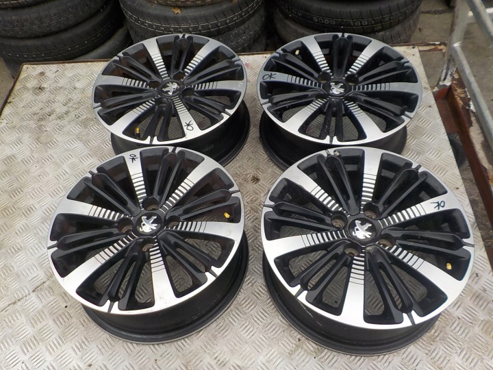 PEUGEOT 207 208 307 308 felgen Alu R16 4x108