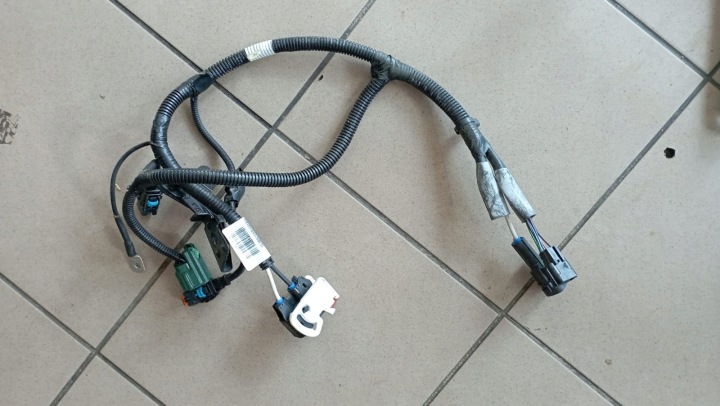 Kabelbaum kabelbaum kabelsatz DES MOTORS TWINGO III SMART 240143326S