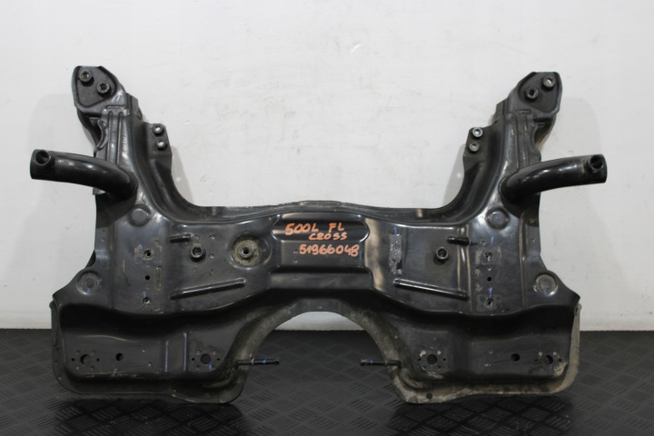 Essieu avant berceau Essieu Essieu avant berceau moteur 51966048 FIAT 500L 500 L CROSS LIFT