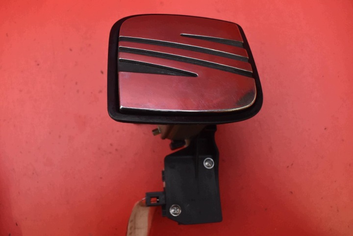Poignée du capot Arrière Porte coffre hayon 6L6827573D/E SEAT IBIZA 3 III 6L 3D HB 02-06
