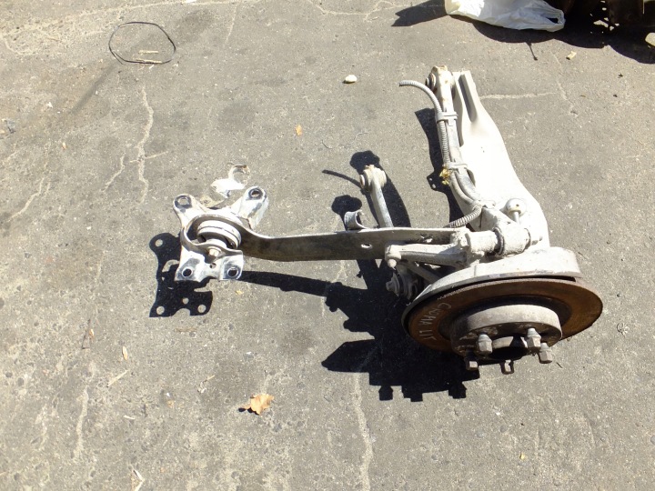 Achsschenkel Radnabe Radlager Querlenker links heck fiat croma II 2009r