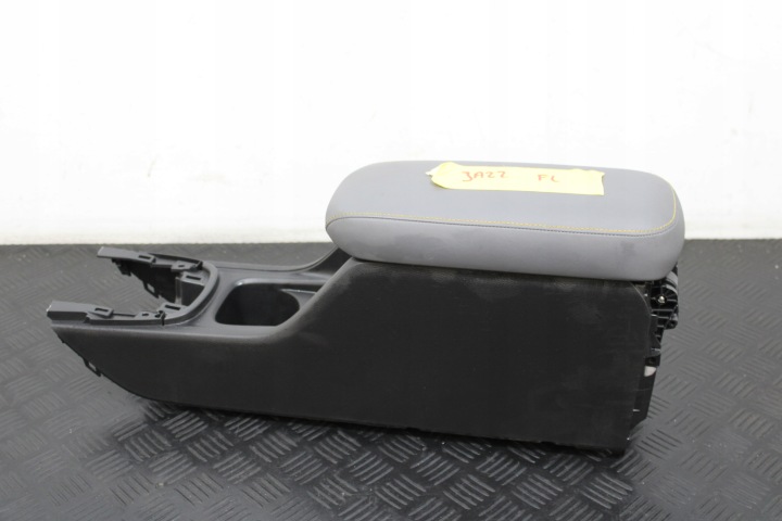TUNEL srednji naslon za ruku HONDA JAZZ V 5 LIFT -2023