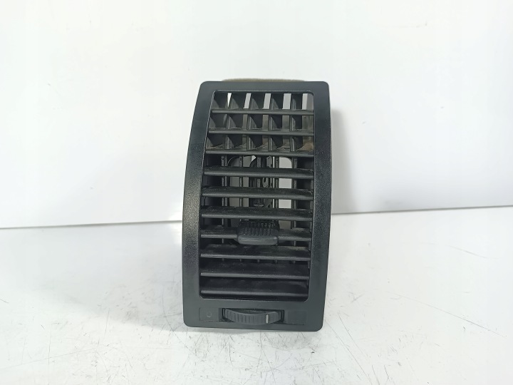 VW POLO N9 9N 01-07 Lüftungsgitter des lüfters luft links Fahrer