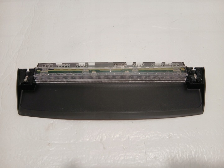 AUDI A4 B9 LIFT zusätzliche Leuchte STOP 8W5945097A