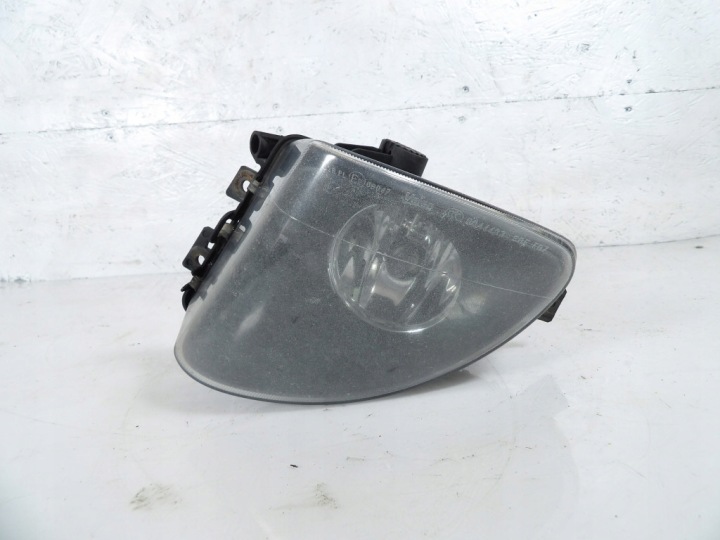 BMW 5 F10 F11 Feux antibrouillard Gauche 89206711