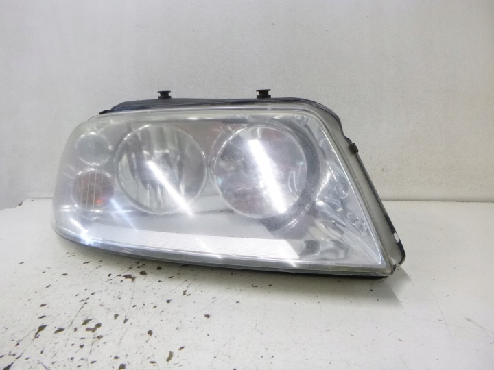 Feux phare Avant Droit VW Sharan Lift 2003r. 0301182202