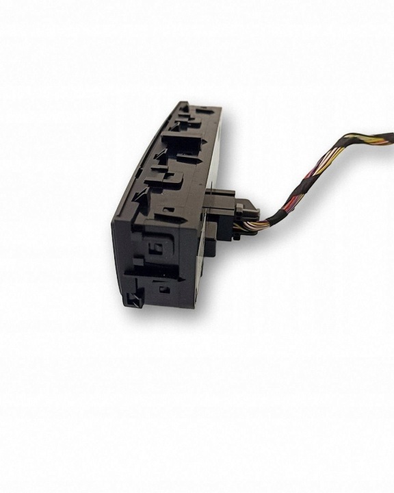 Air condition panel BMW M8 F93 Gran Coupe 61319462515 7