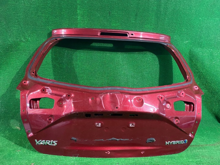 Malle / hayon coffre porte arrière Arrière Porte coffre hayon TOYOTA YARIS III LIFT 17