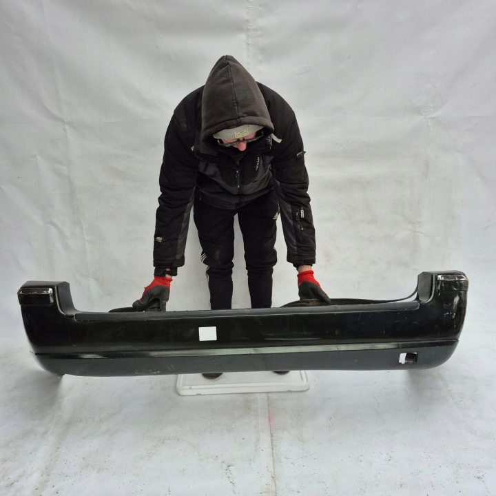 VOLVO V70 II LIFT 04-07 nárazník zadok zadný