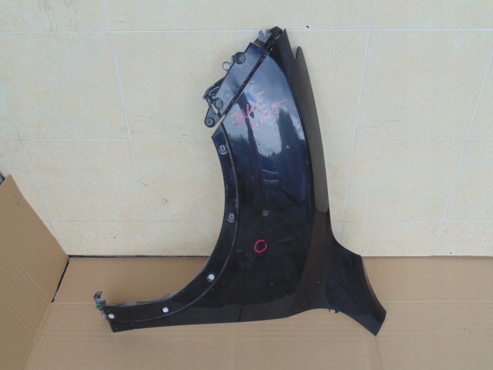 fender complete left NISSAN JUKE LIFT 2017 year.