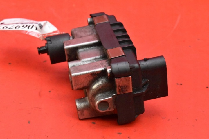 TURBINA TURBINA 6NW008412 BMW E87 2. 0 D 163 hp 04- 07 5