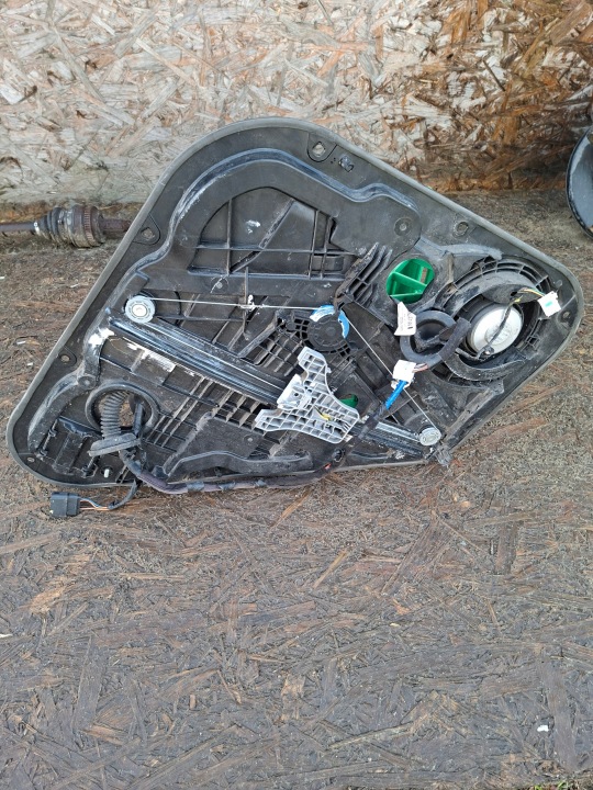 Gestänge fensterhebermotor rechts heck KIA SPORTAGE IV 92901-00100